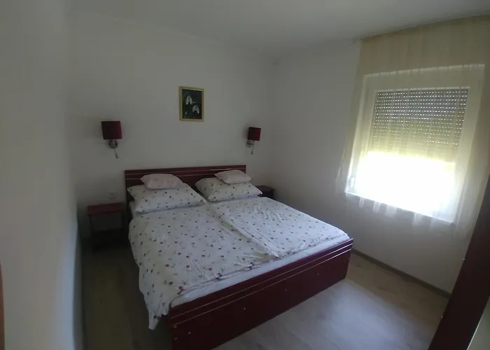 Apartament Vitorlas Foeldszint