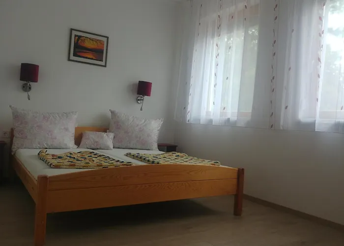 Vitorlas Foeldszint Apartament *